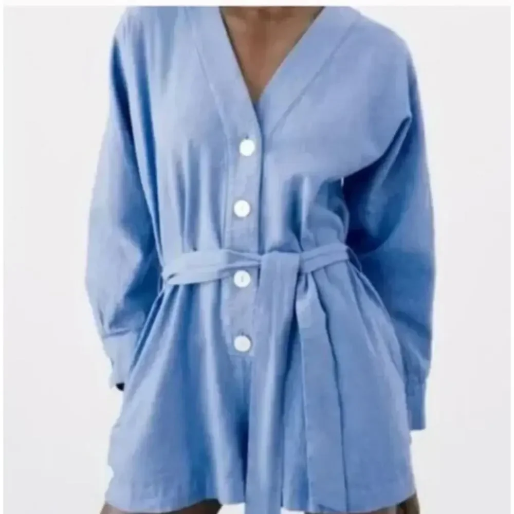 Zara Women's Blue Romper XS Linen V-Neck Jumpsuit Vacation Resort